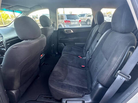 2016 Nissan Pathfinder S