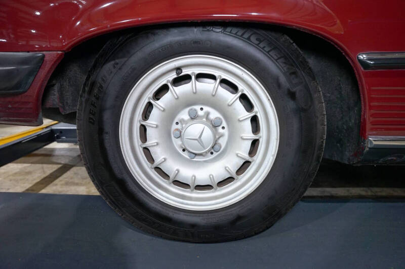 1982 Mercedes-Benz 380-Class 380 SL