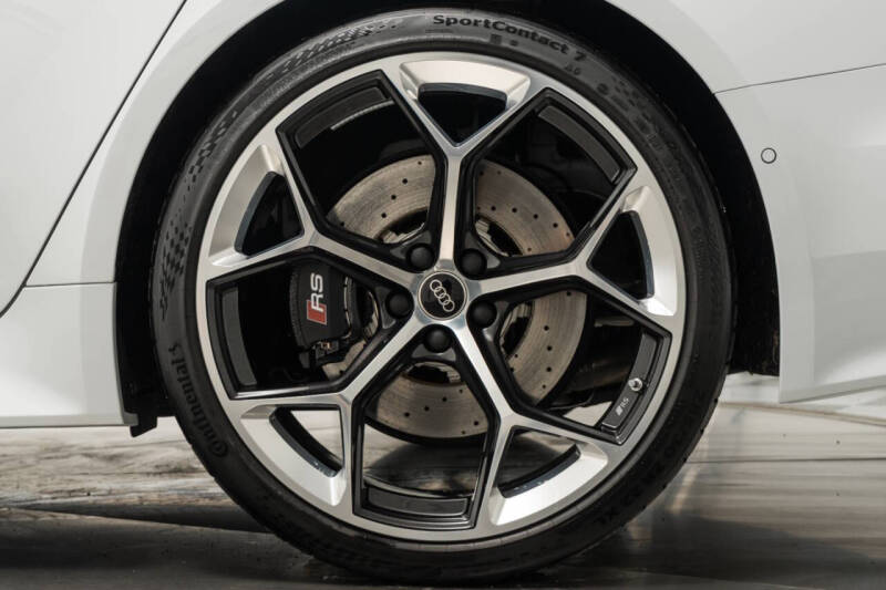 2025 Audi RS 6 Avant performance 4.0T quattro Avant