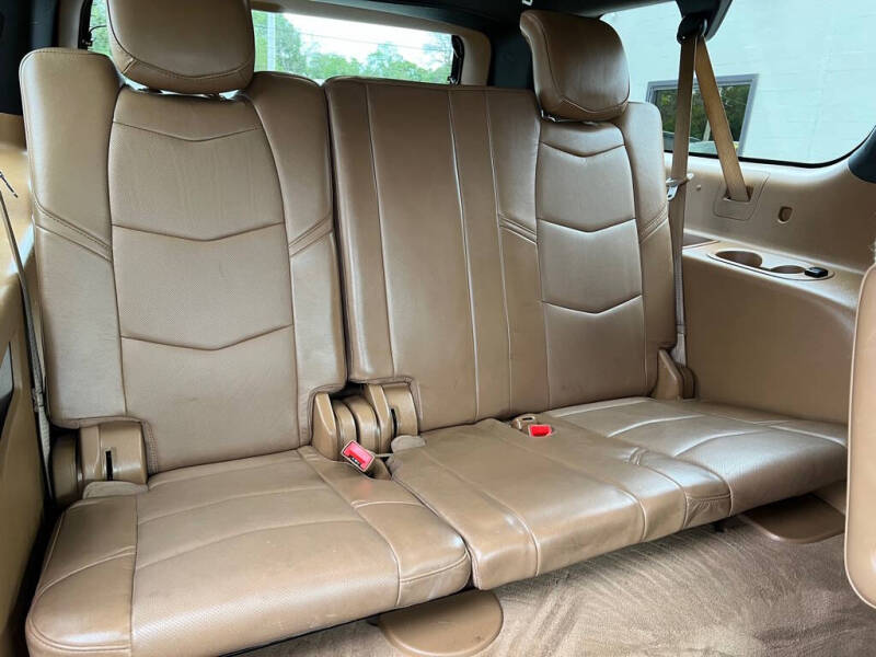 2017 Cadillac Escalade ESV Platinum