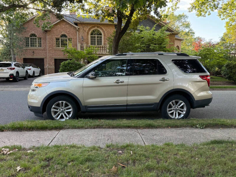 2011 Ford Explorer XLT