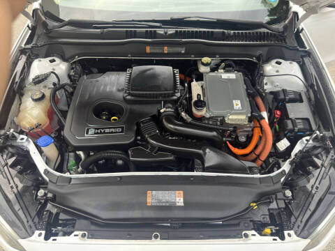 2018 Ford Fusion Hybrid SE