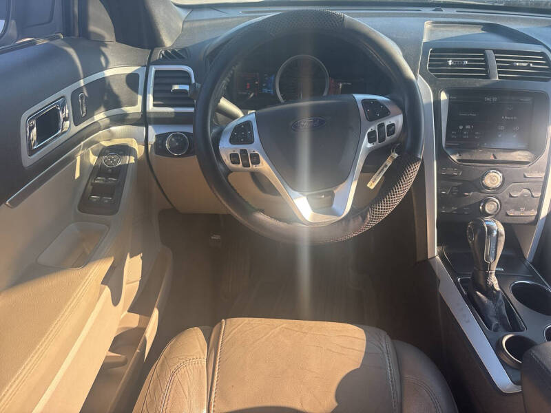 2012 Ford Explorer XLT