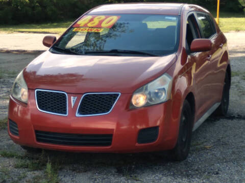 2009 Pontiac Vibe for sale at Car Lot Credit Connection LLC in Elkhart IN