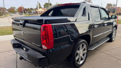 2012 Cadillac Escalade EXT Luxury