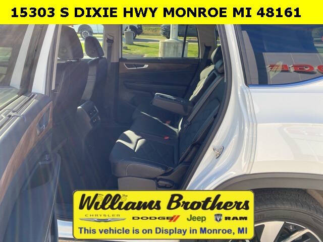 2024 Volkswagen Atlas SE