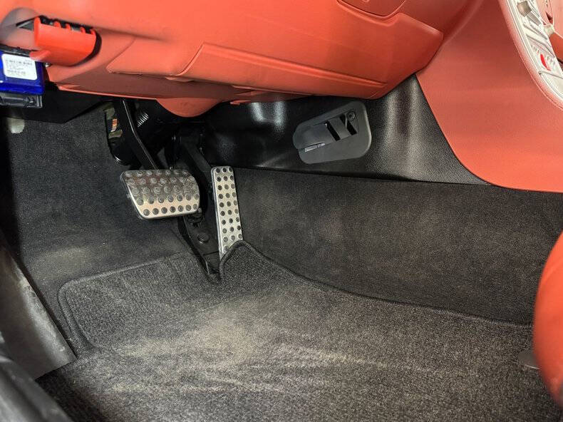 2008 Chrysler Crossfire Limited