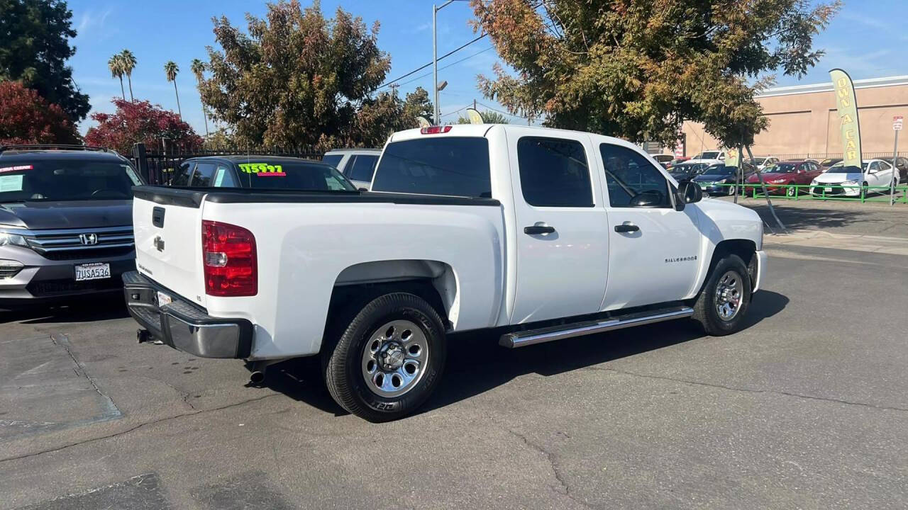 2009 Chevrolet Silverado 1500 for sale at Auto Plaza in Fresno, CA