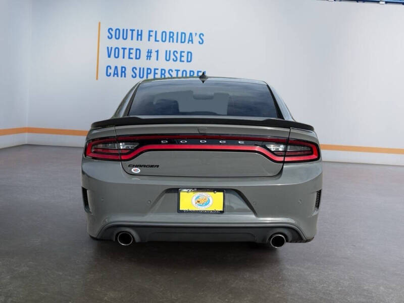 2017 Dodge Charger Daytona 392