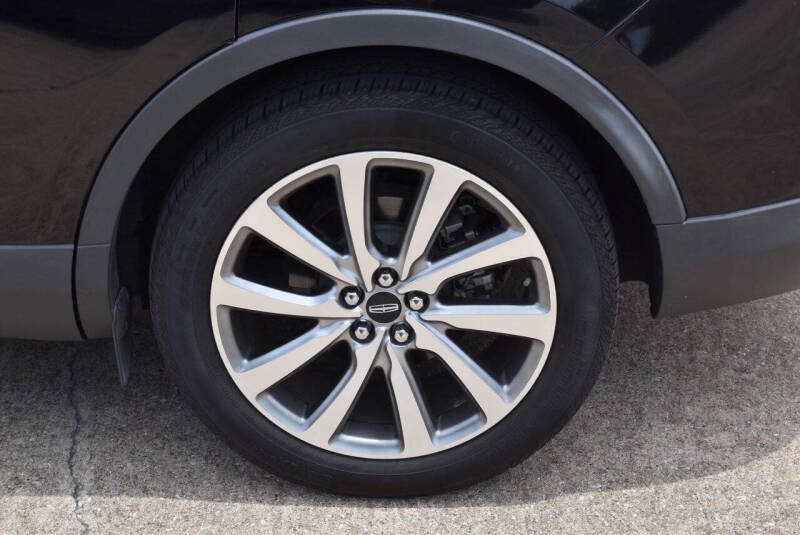 2019 Lincoln Nautilus Select