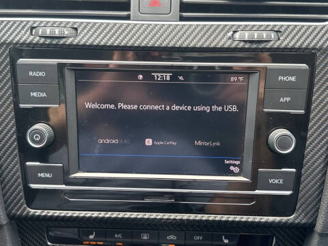 2021 Volkswagen Golf TSI