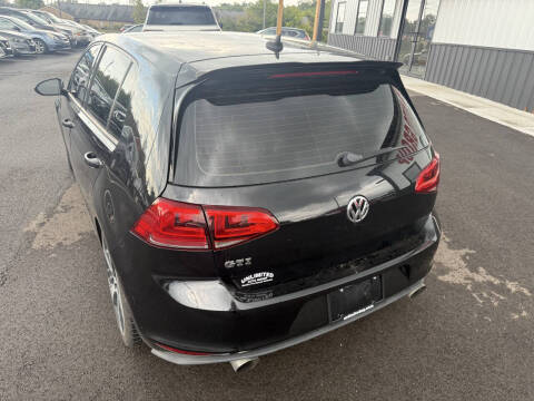 2017 Volkswagen Golf GTI S