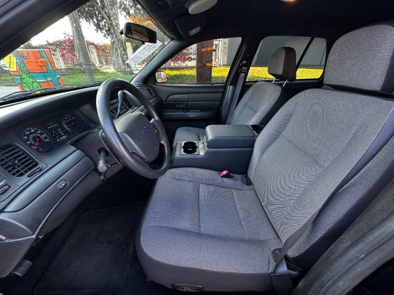 2009 Ford Crown Victoria Police Interceptor