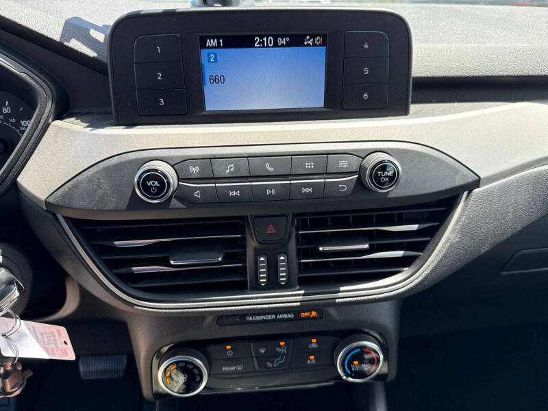 2022 Ford Escape S