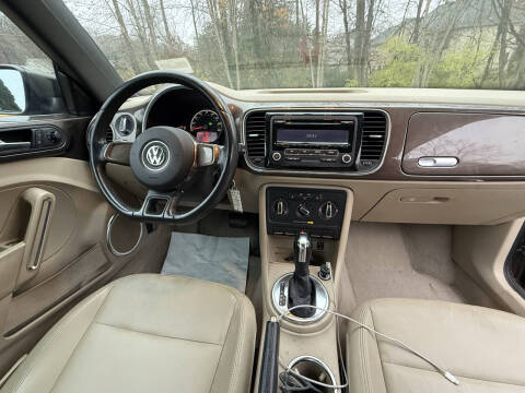2013 Volkswagen Beetle Convertible 2.5L