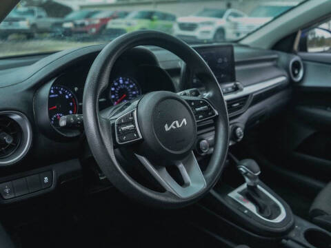 2022 Kia Forte LXS