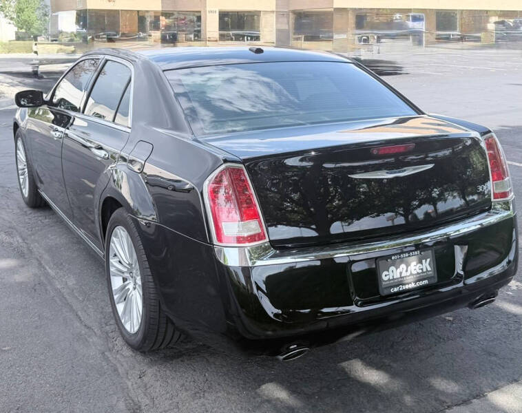 2012 Chrysler 300 Limited