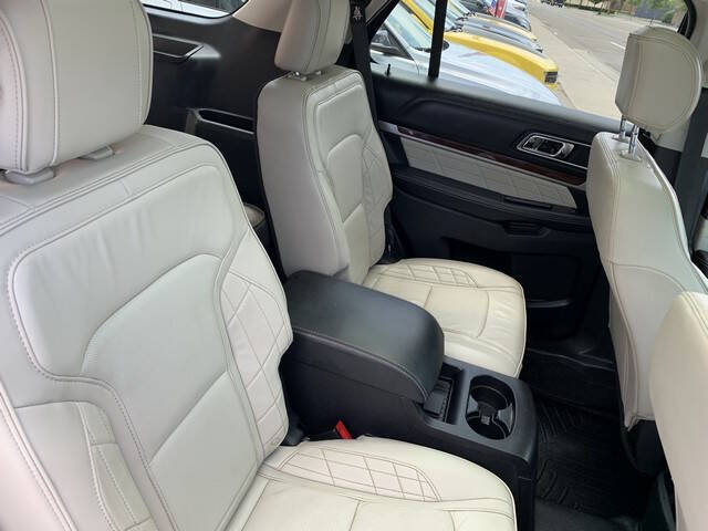 2016 Ford Explorer Platinum