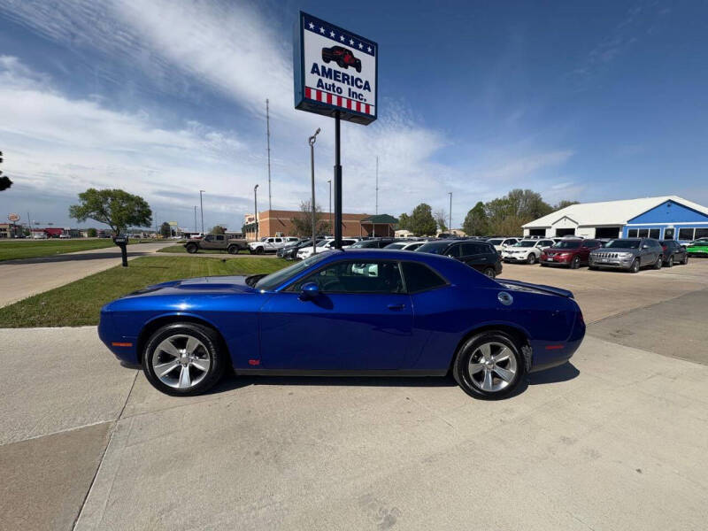 2021 Dodge Challenger SXT