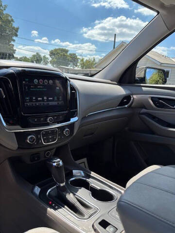 2018 Chevrolet Traverse LT Cloth