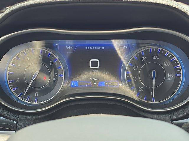 2023 Chrysler 300 Touring