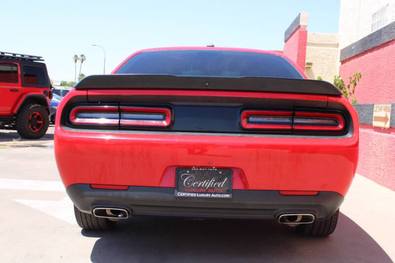 2019 Dodge Challenger SXT