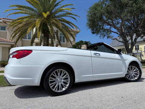 2011 Chrysler 200 Limited