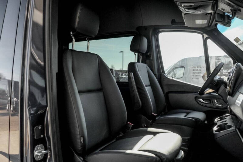 2025 Mercedes-Benz Sprinter