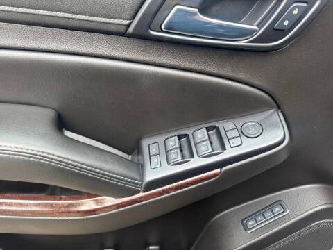 2017 GMC Yukon SLT