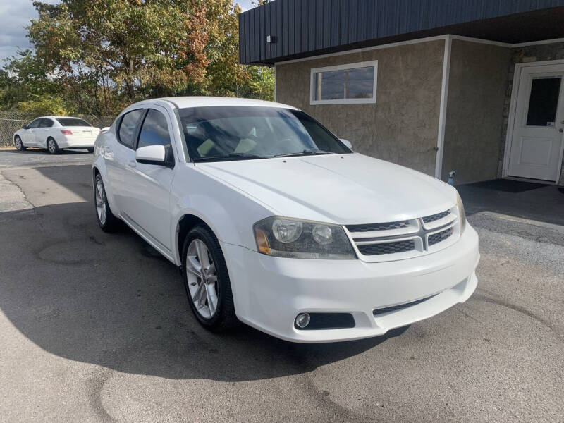 2013 Dodge Avenger SXT's photo