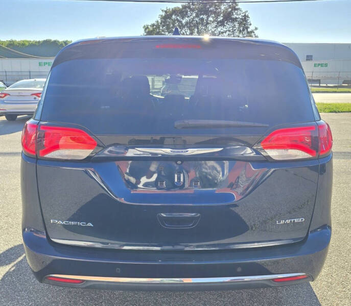 2018 Chrysler Pacifica Limited