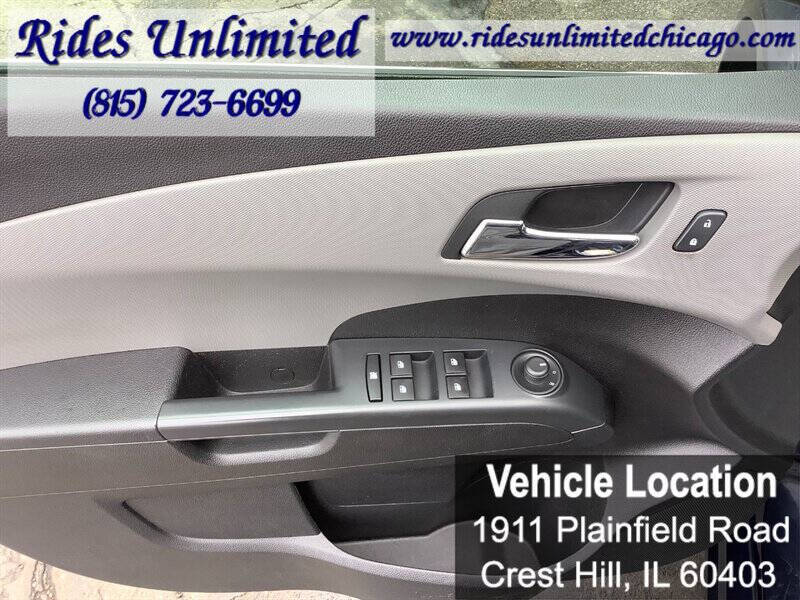 2016 Chevrolet Sonic LT Auto