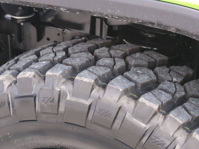 2025 Jeep Gladiator High Tide