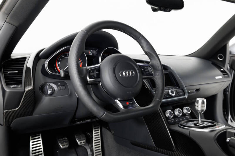2011 Audi R8 5.2 quattro
