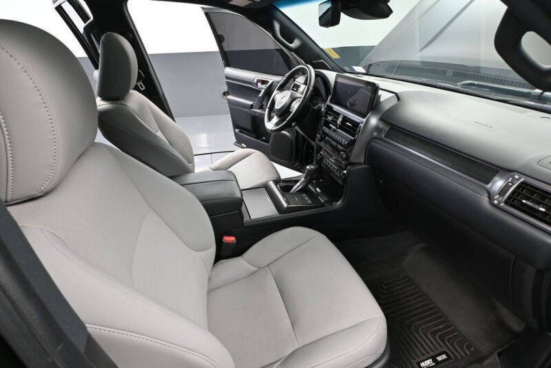 2023 Lexus GX 460