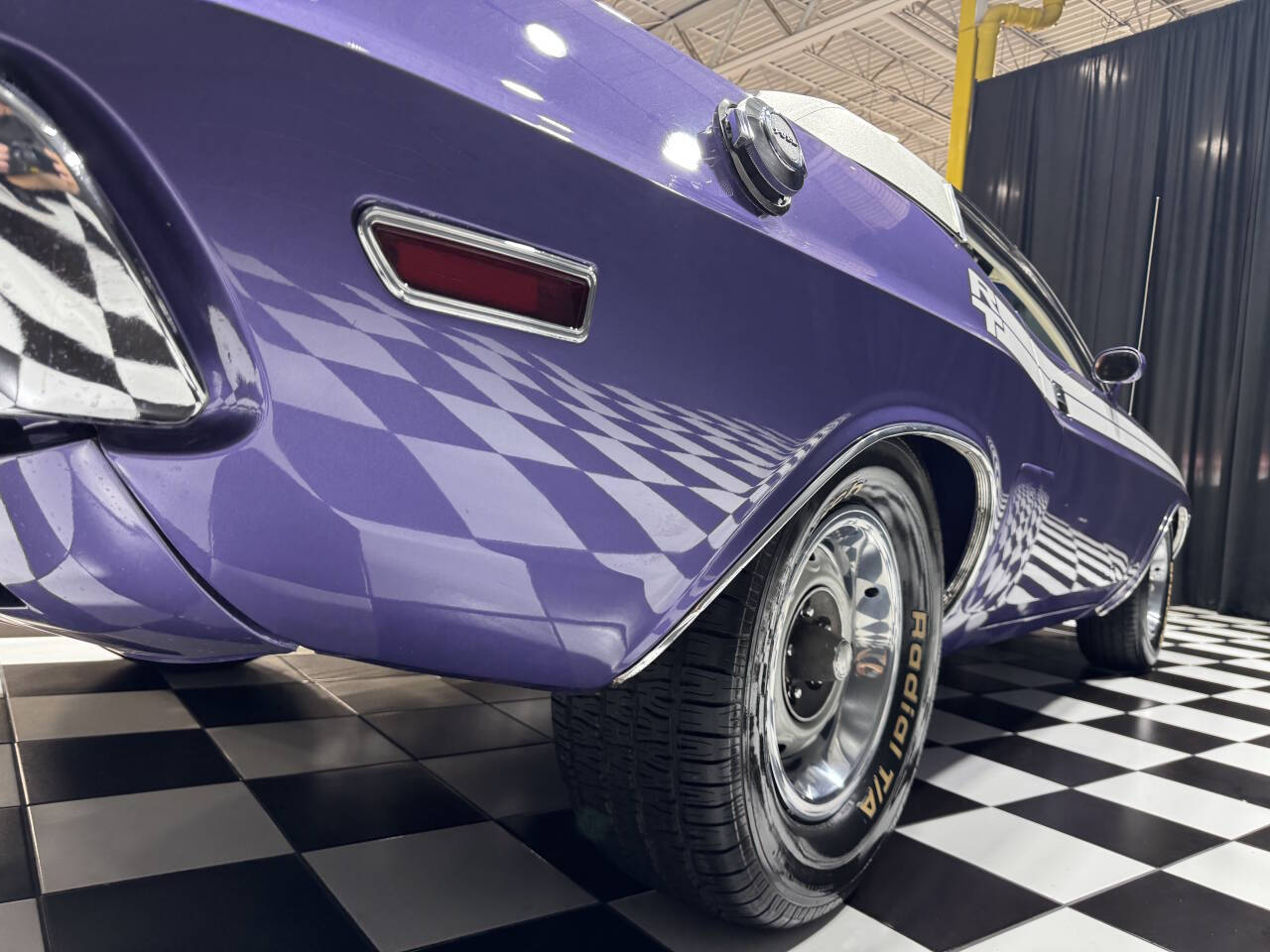 1971 Dodge Challenger 28