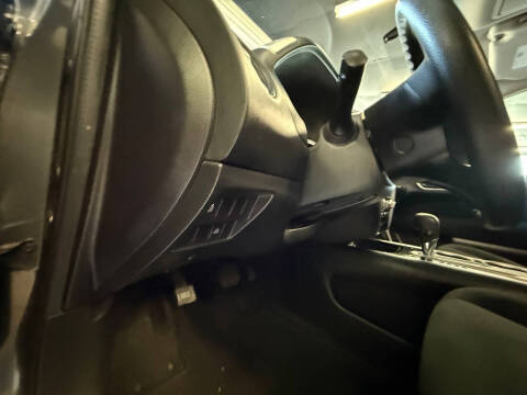 2016 Nissan Pathfinder S