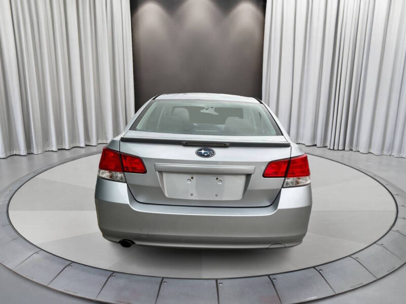 2012 Subaru Legacy I Premium photo 4