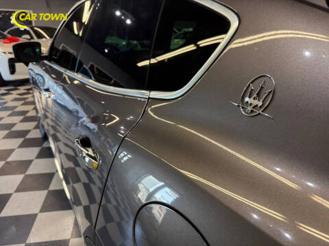 2017 Maserati Levante
