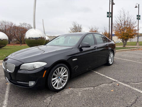 2012 BMW 5 Series 550i