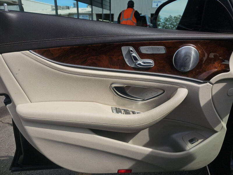 2017 Mercedes-Benz E-Class E 300