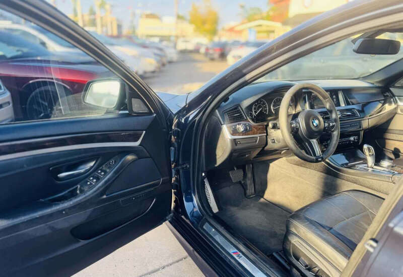 2015 BMW 5 Series 535i