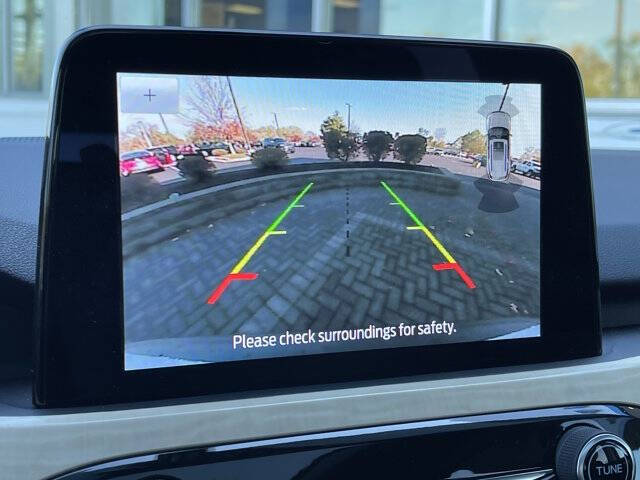 2021 Ford Escape Hybrid Titanium