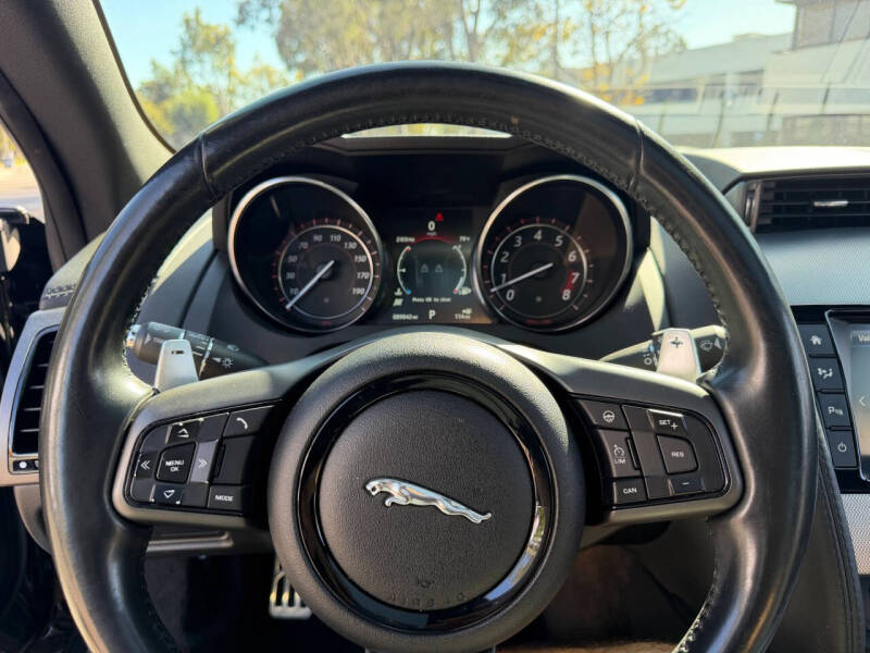 2016 Jaguar F-TYPE