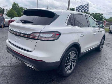 2019 Lincoln Nautilus Reserve