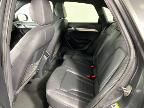 2018 Audi Q3 2.0T Premium