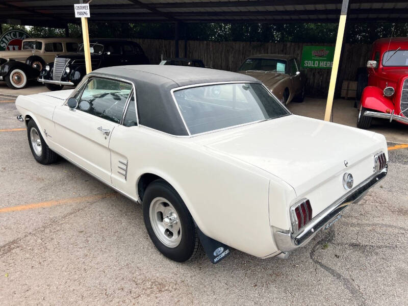 1966 Ford Mustang