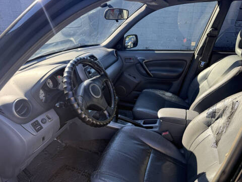 2003 Toyota RAV4