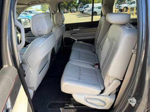 2024 Jeep Wagoneer