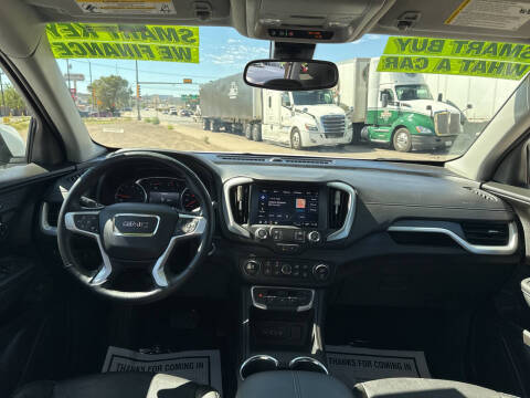 2024 GMC Terrain SLT